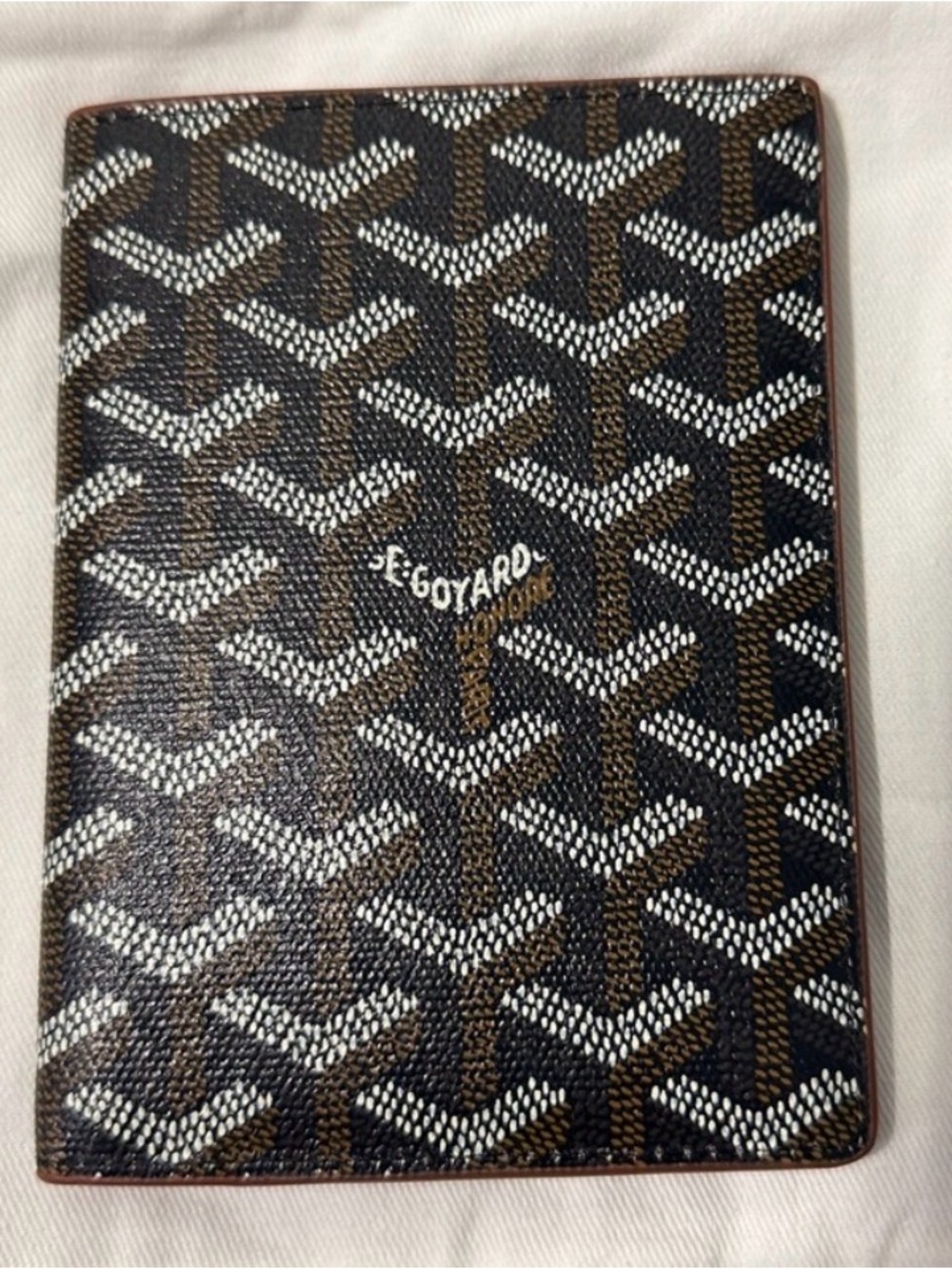 Goyard CHN 120110  Brown & Black Goyardine Passport Holder